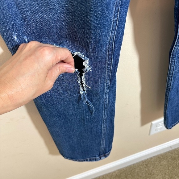 Abercrombie  The Ankle Straight Ultra High Rise curve love size 28 or 27 - Picture 6 of 6